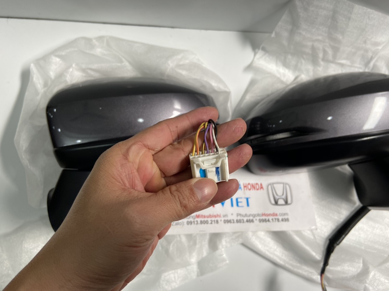 Gương chiếu hậu bên lái xe Honda JAZZ